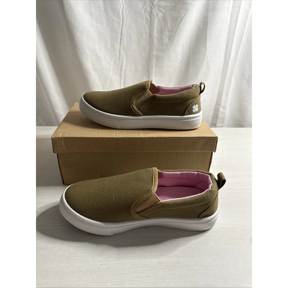 Lucky Brand Girls Slip On Shoe Size 1M New In Box